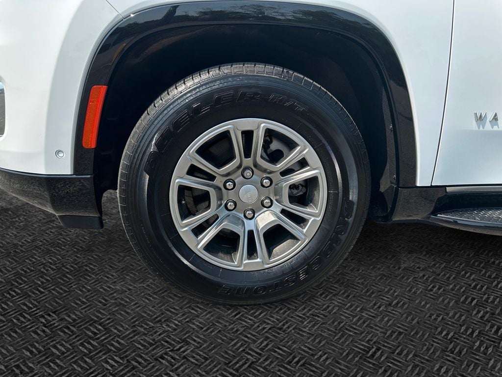 2024 Jeep Wagoneer Base