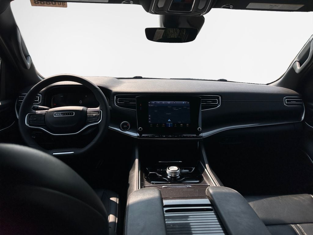 2024 Jeep Wagoneer Base