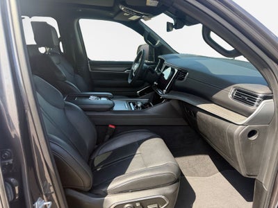 2023 Jeep Wagoneer Series III