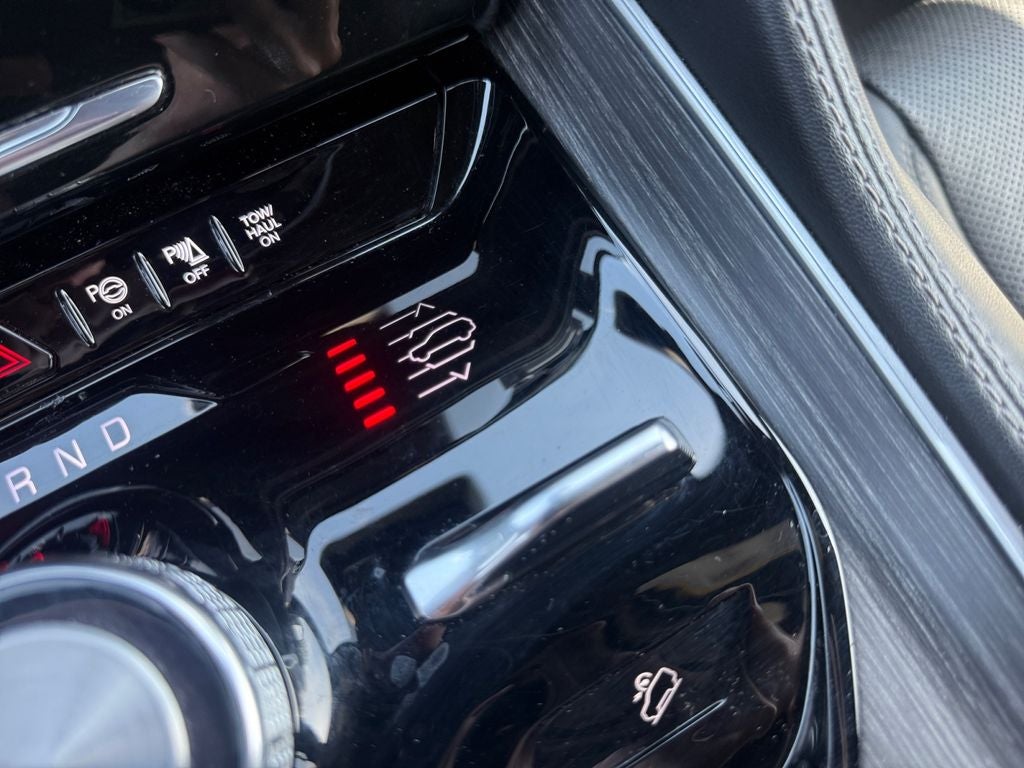 2023 Jeep Wagoneer Series III
