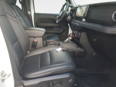 2025 Jeep Gladiator High Tide