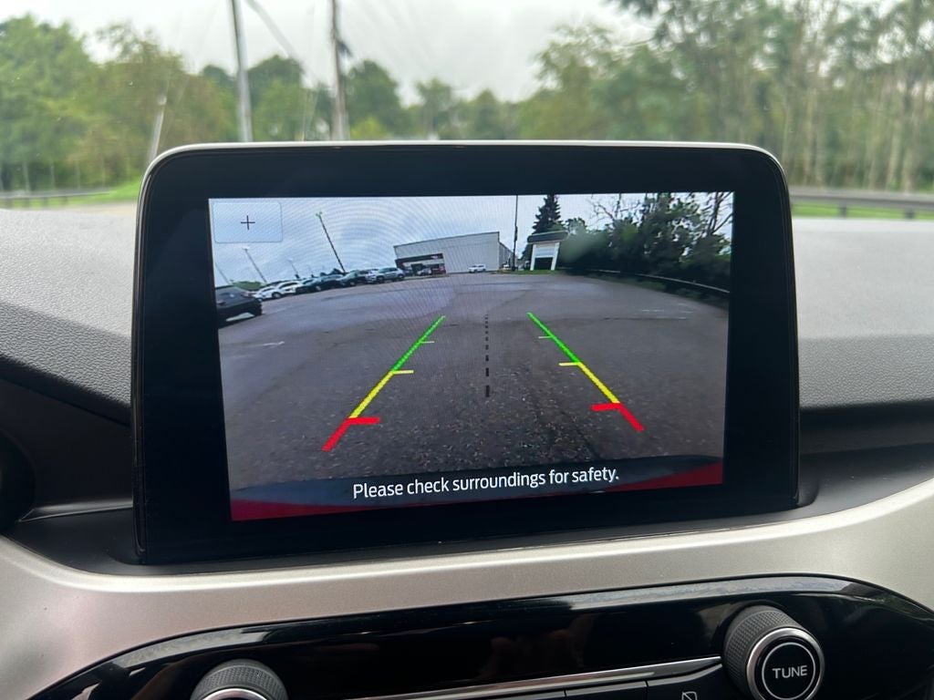 2020 Ford Escape SE