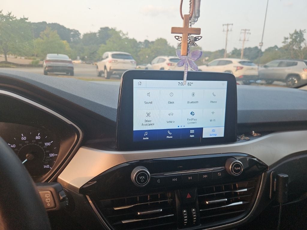 2020 Ford Escape SE