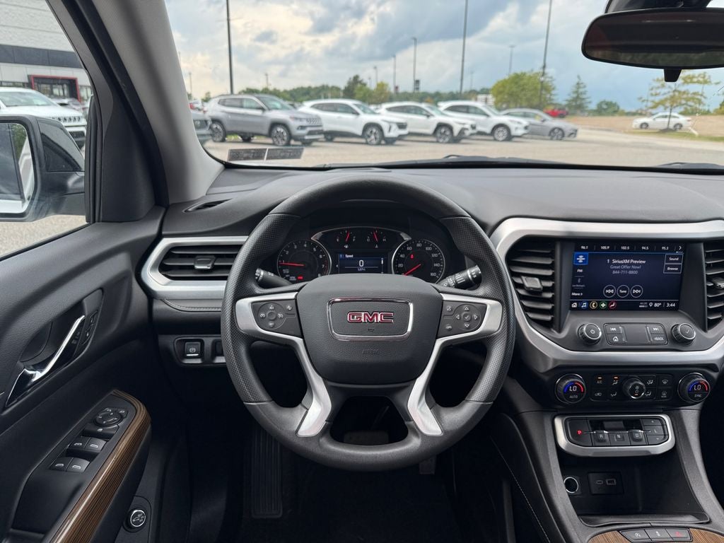 2023 GMC Acadia SLE