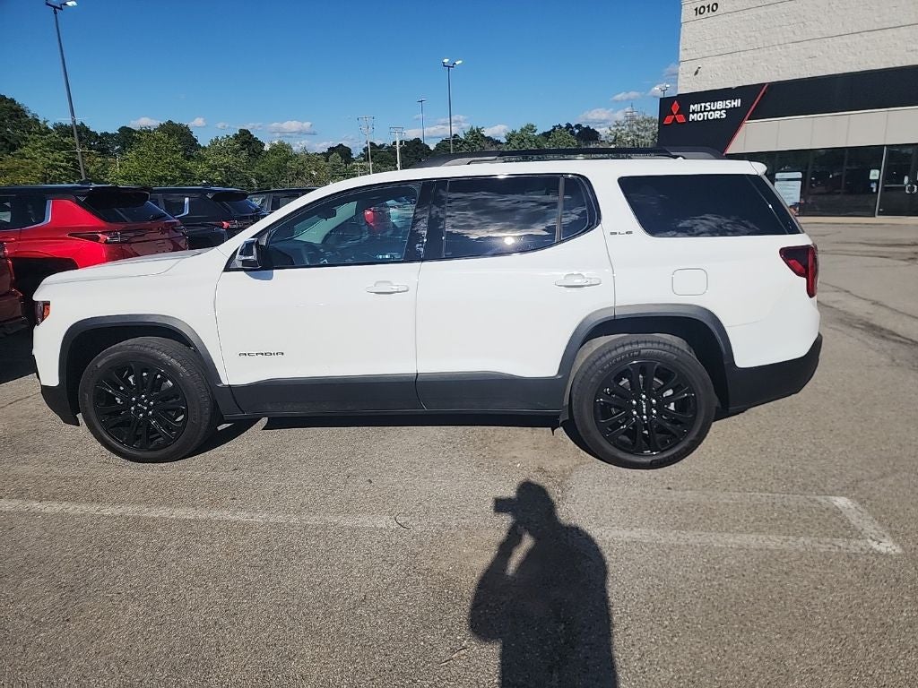 2023 GMC Acadia SLE