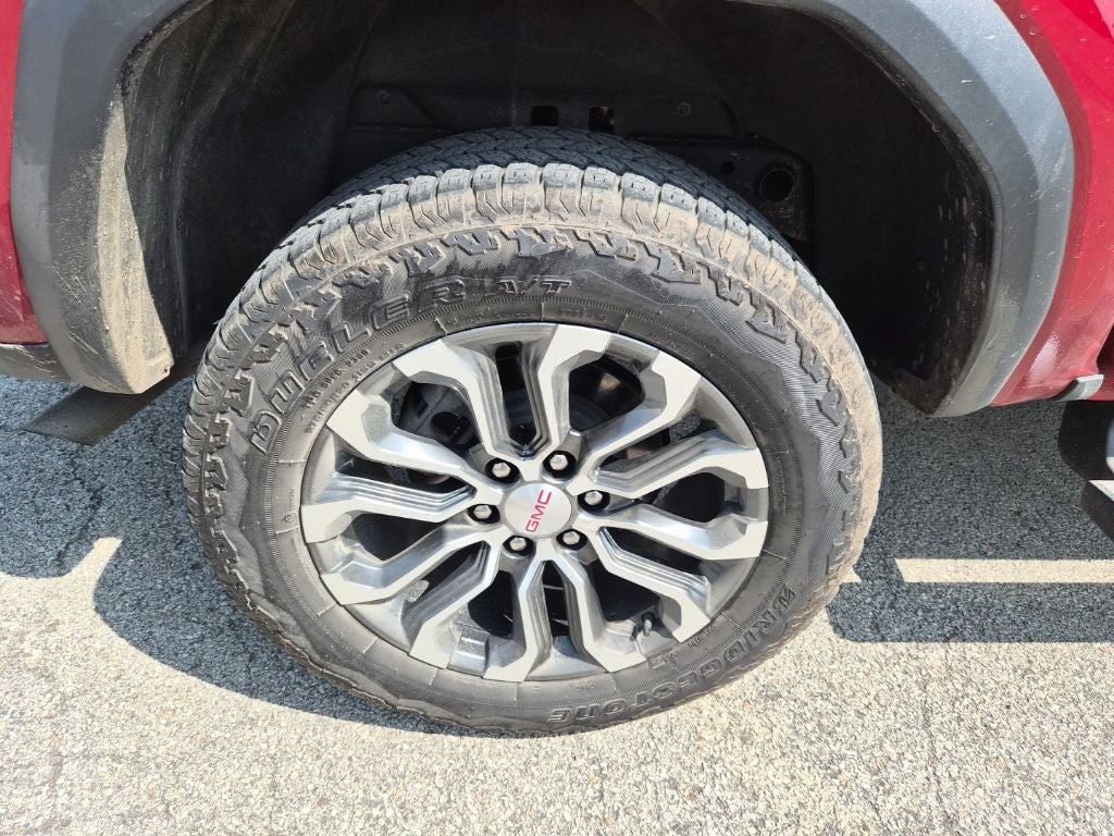 2024 GMC Canyon Denali