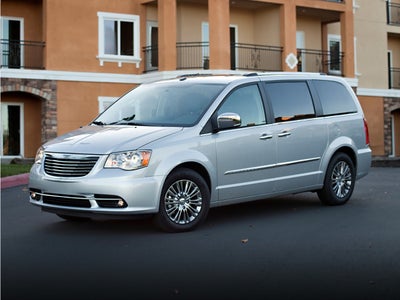 2012 Chrysler Town & Country Touring