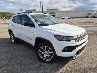 2022 Jeep Compass Latitude Lux