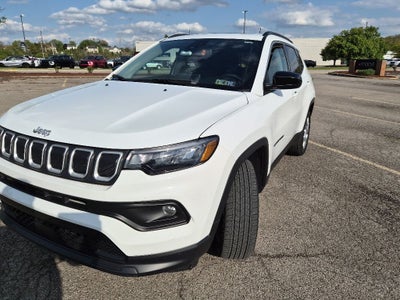 2022 Jeep Compass Latitude Lux