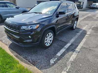 2024 Jeep Compass Latitude Lux