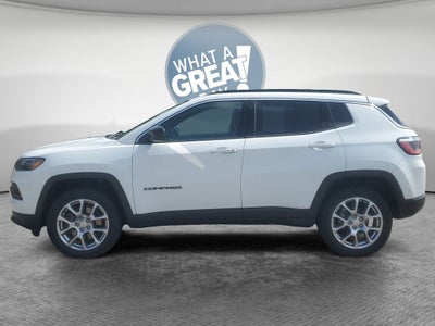 2023 Jeep Compass Latitude Lux