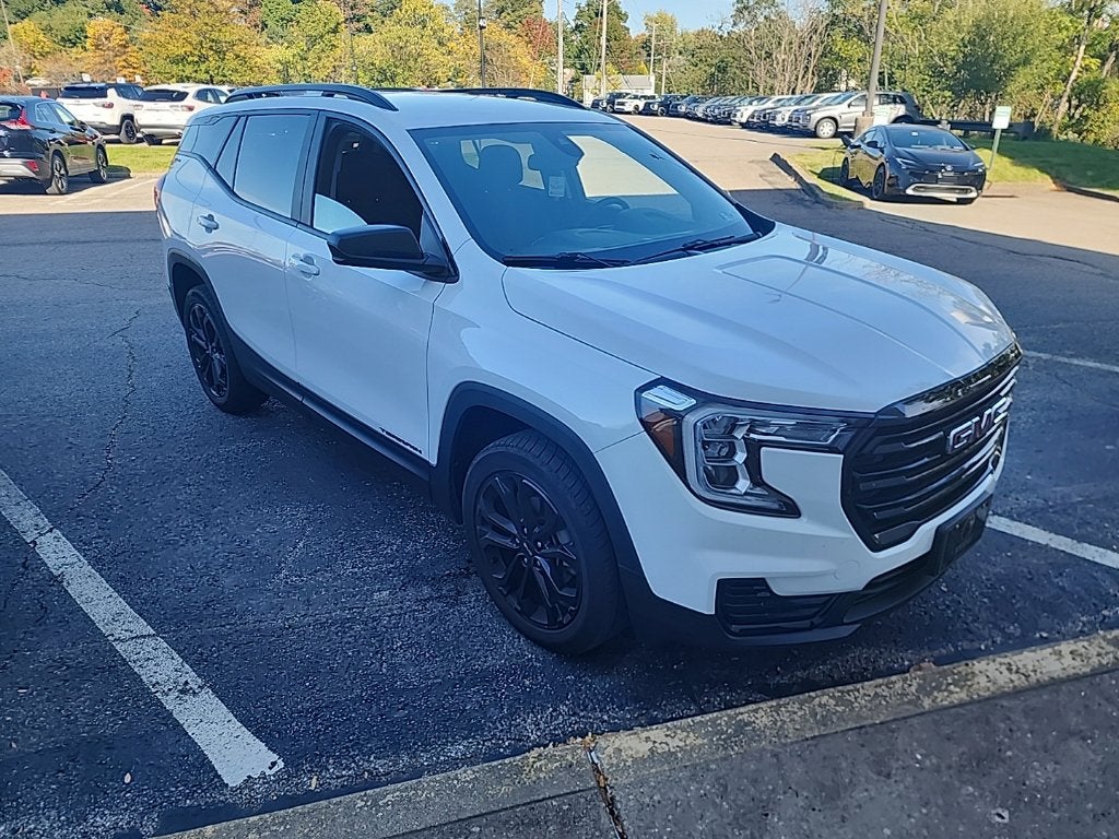 2022 GMC Terrain SLE