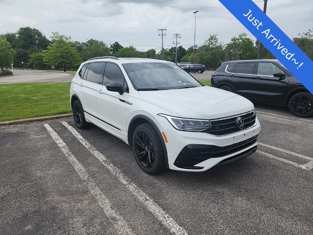 2024 Volkswagen Tiguan 2.0T SE R-Line Black