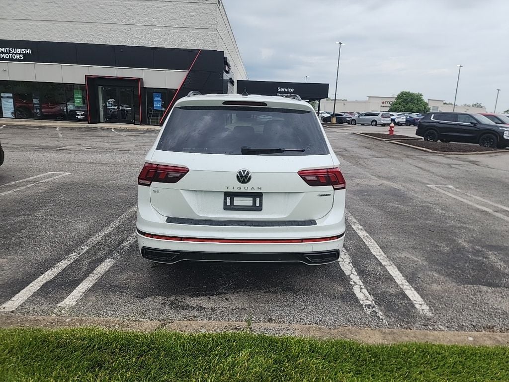 2024 Volkswagen Tiguan 2.0T SE R-Line Black