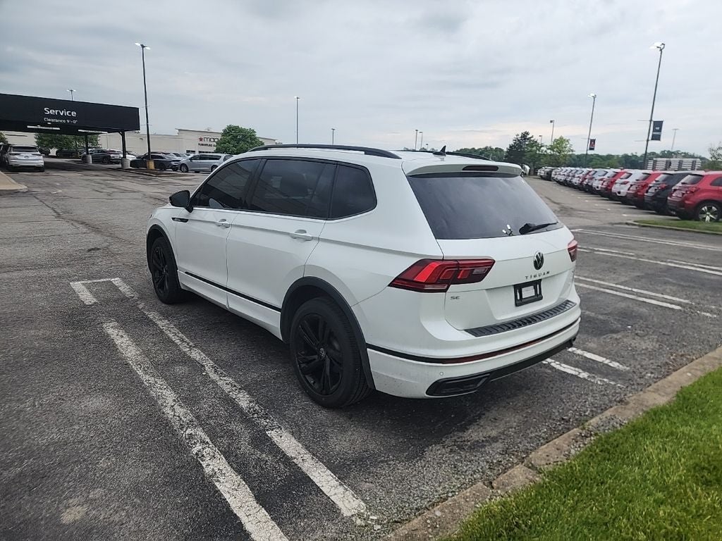 2024 Volkswagen Tiguan 2.0T SE R-Line Black