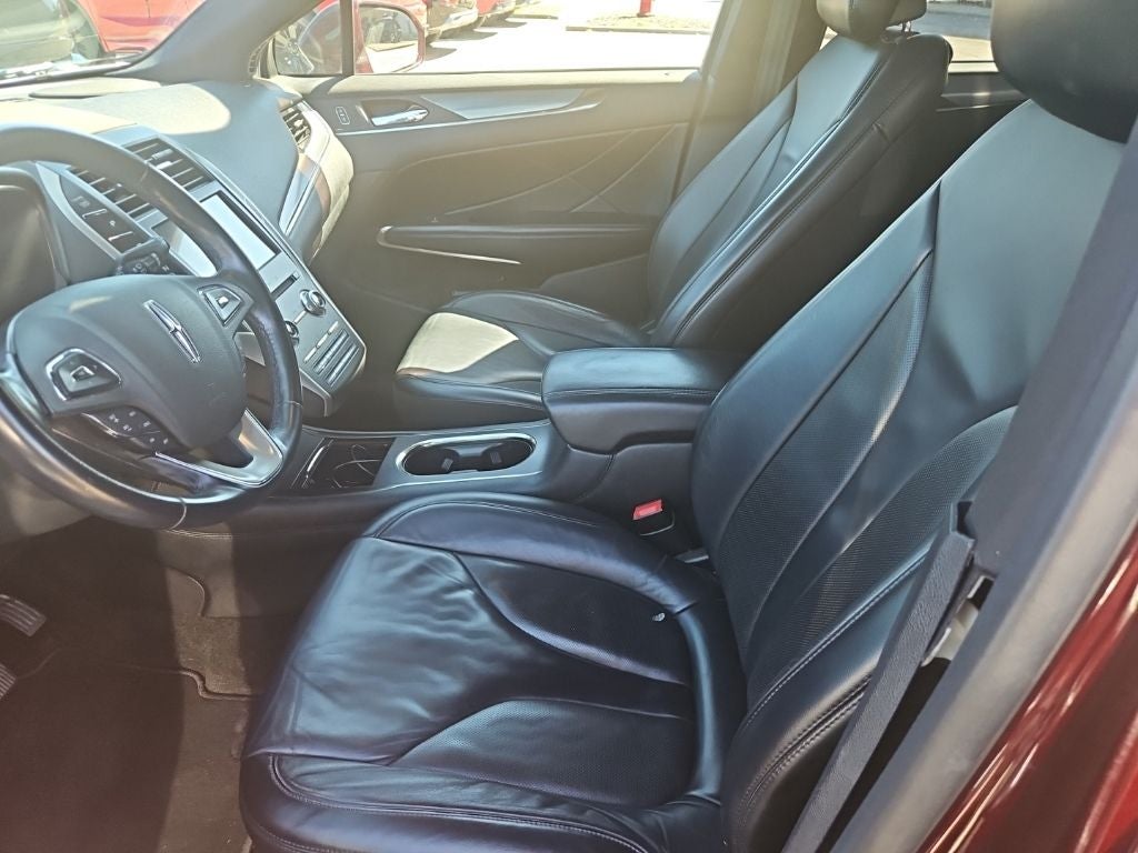 2016 Lincoln MKC Select