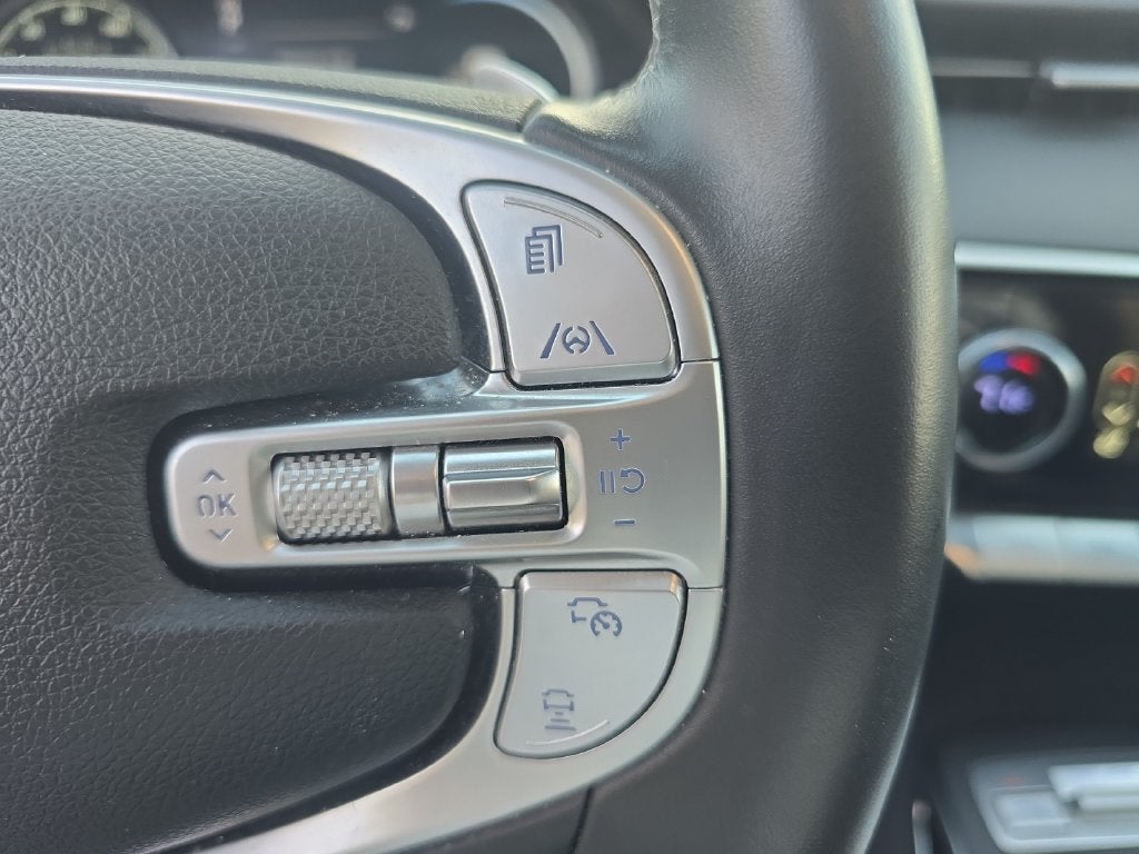 2025 Genesis GV70 2.5T