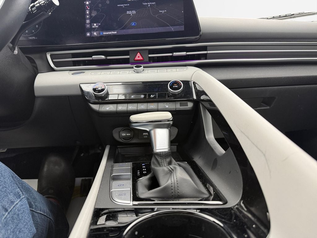 2021 Hyundai Elantra Limited