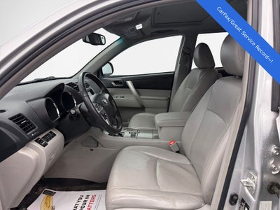 2012 Toyota Highlander SE