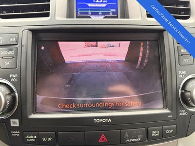 2012 Toyota Highlander SE