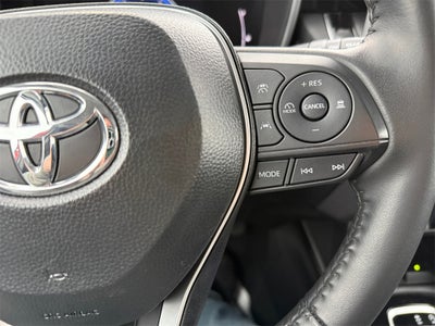 2025 Toyota Corolla Cross XLE