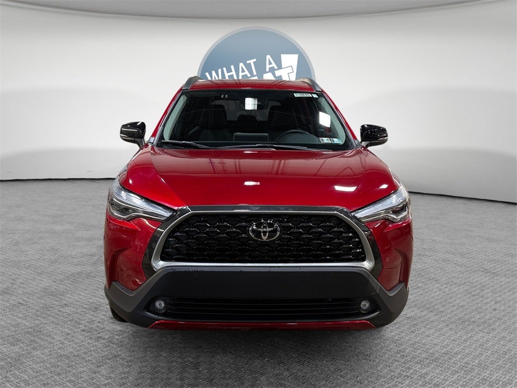 2025 Toyota Corolla Cross XLE
