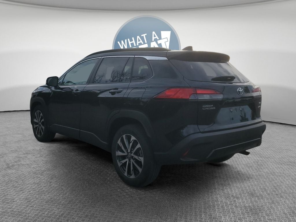 2025 Toyota Corolla Cross XLE