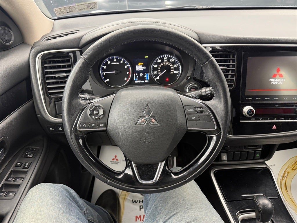 2020 Mitsubishi Outlander SE