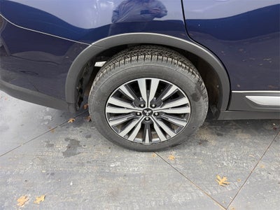 2020 Mitsubishi Outlander SE