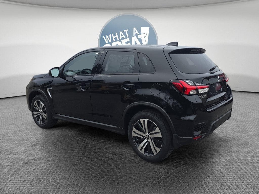 2027 Mitsubishi Outlander Sport 2.0 SE