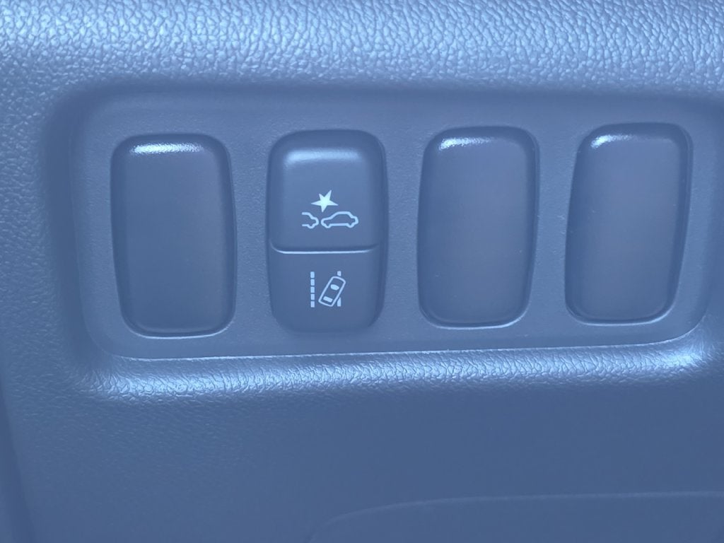 2027 Mitsubishi Outlander Sport 2.0 LE