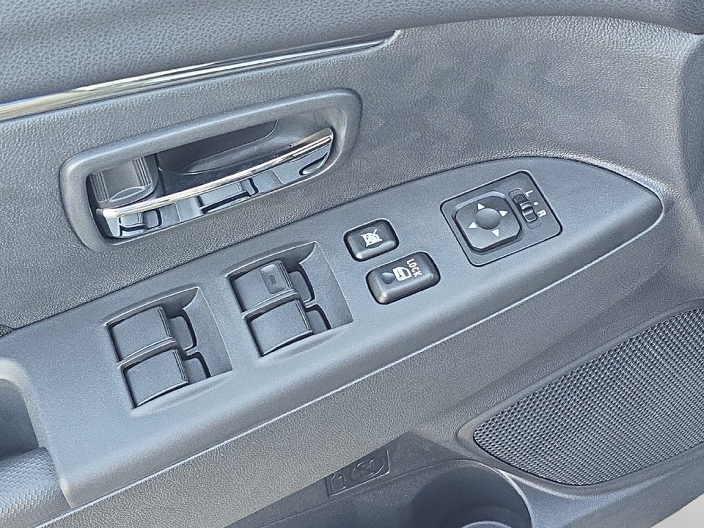2027 Mitsubishi Outlander Sport 2.0 LE