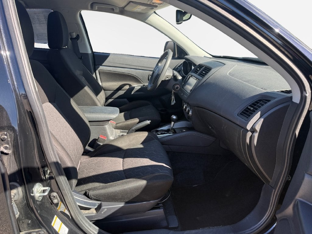 2021 Mitsubishi Outlander Sport 2.0 ES