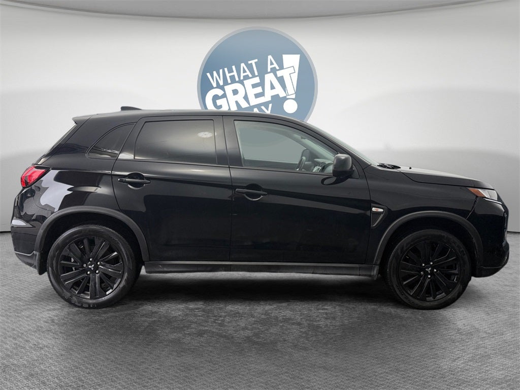 2022 Mitsubishi Outlander Sport 2.0 LE