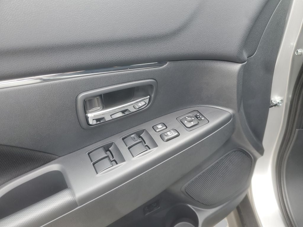 2026 Mitsubishi Outlander Sport 2.0 LE