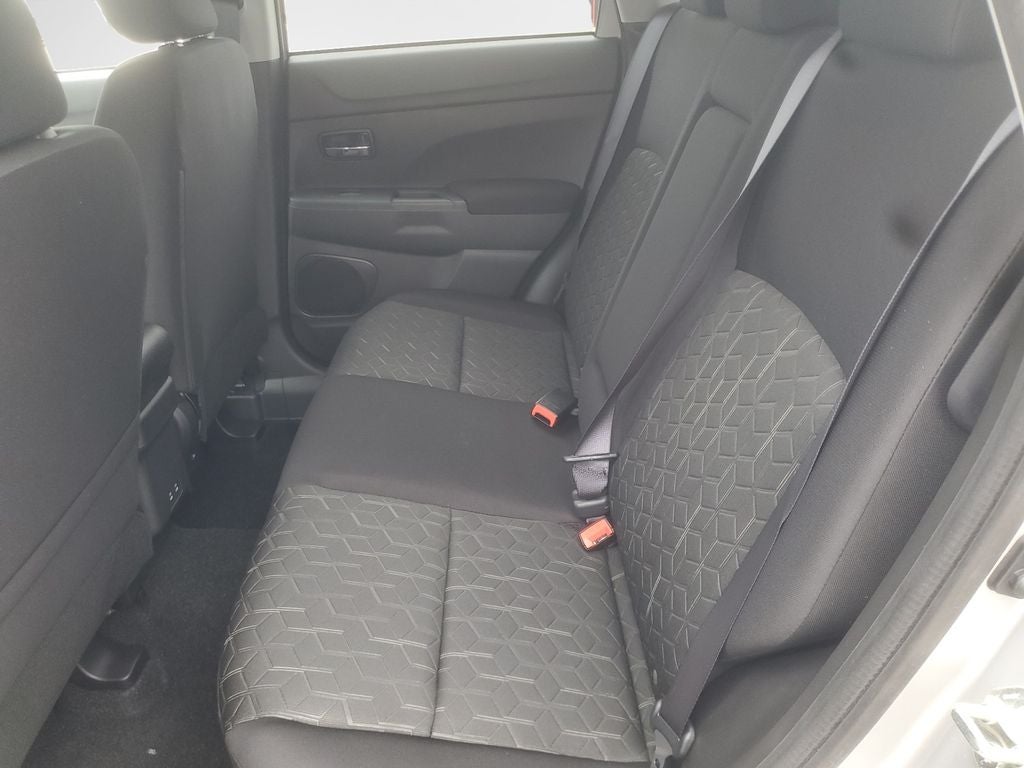 2026 Mitsubishi Outlander Sport 2.0 LE