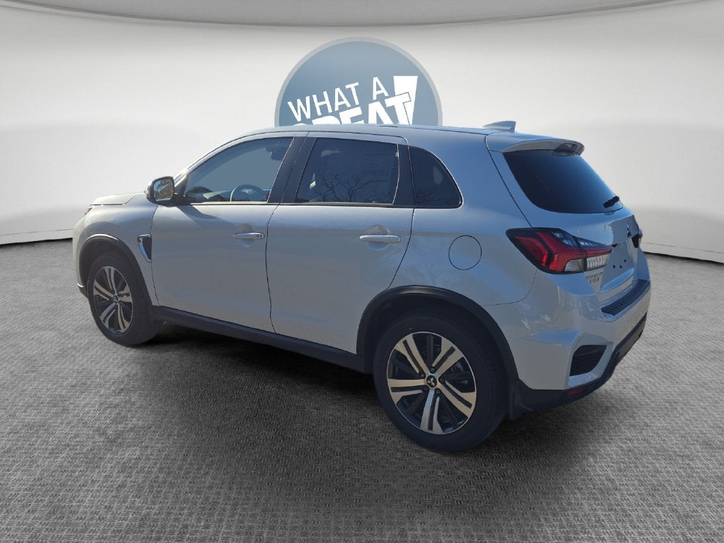2027 Mitsubishi Outlander Sport 2.0 SE
