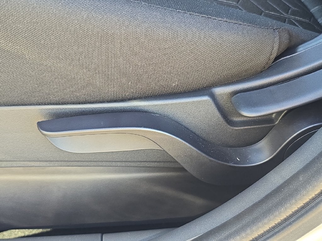 2027 Mitsubishi Outlander Sport 2.0 LE