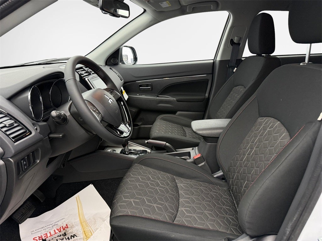 2026 Mitsubishi Outlander Sport 2.0 LE