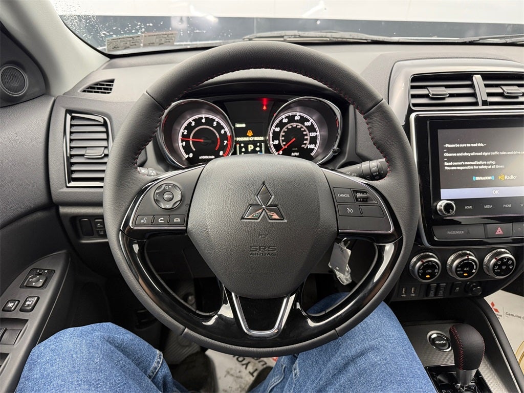 2026 Mitsubishi Outlander Sport 2.0 LE