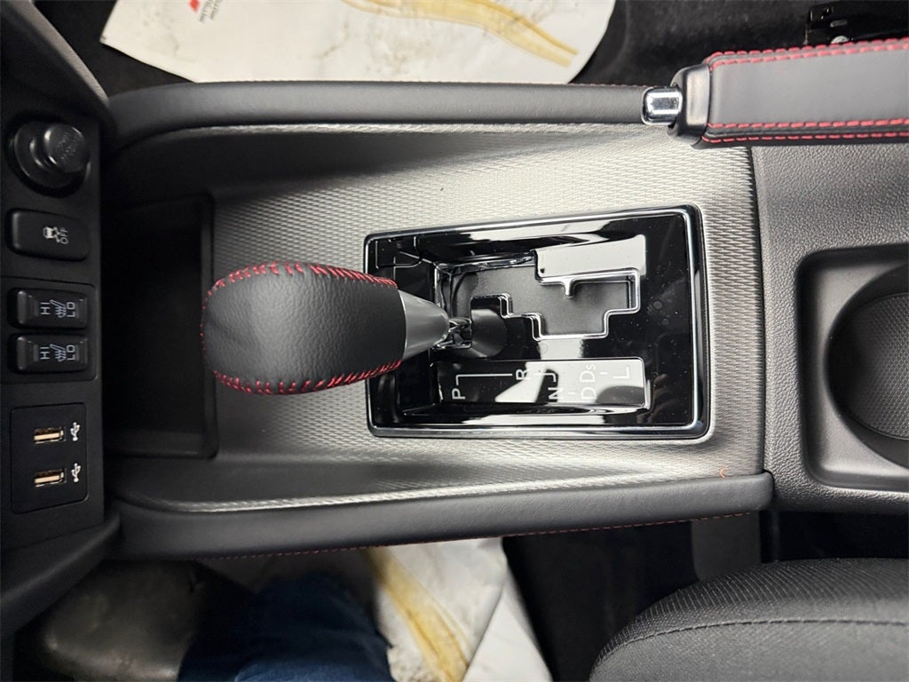 2026 Mitsubishi Outlander Sport 2.0 LE