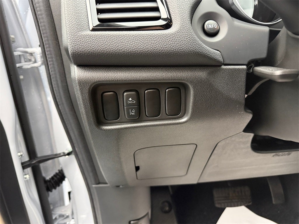 2026 Mitsubishi Outlander Sport 2.0 LE