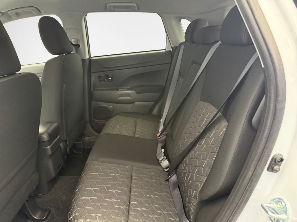 2026 Mitsubishi Outlander Sport 2.0 ES