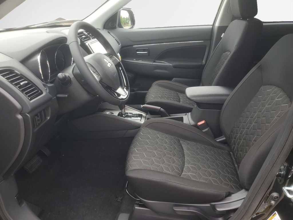 2026 Mitsubishi Outlander Sport 2.0 LE