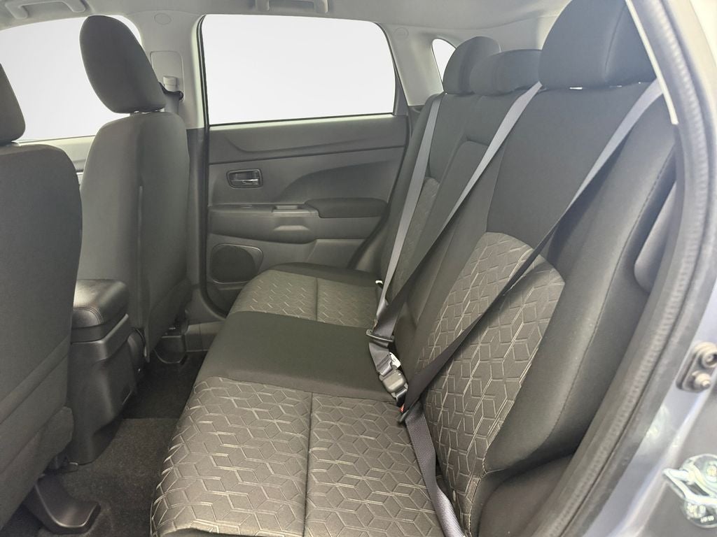 2026 Mitsubishi Outlander Sport 2.0 ES