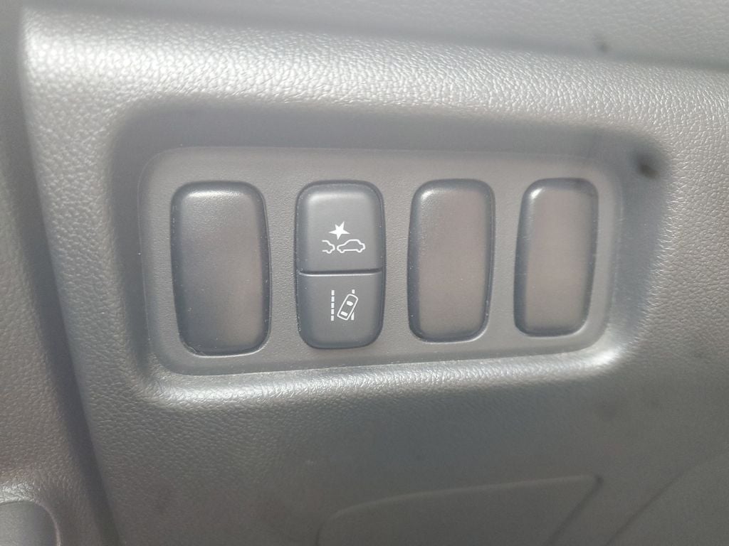 2025 Mitsubishi Outlander Sport Base