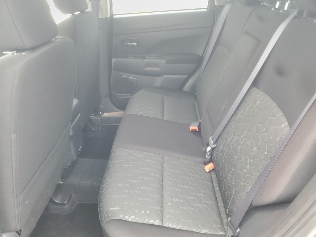 2025 Mitsubishi Outlander Sport Base