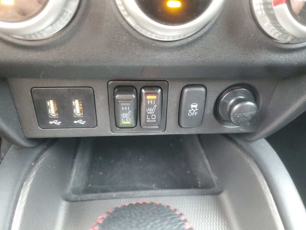 2025 Mitsubishi Outlander Sport Base