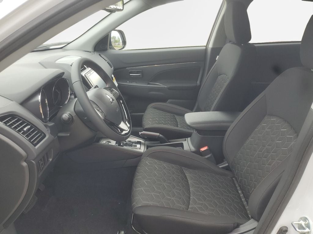2026 Mitsubishi Outlander Sport 2.0 LE