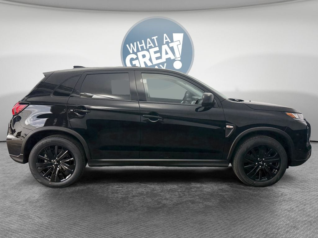 2026 Mitsubishi Outlander Sport 2.0 LE